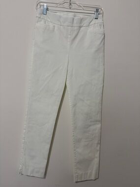 Chicos Ivory Brigitte Crops. Size 0 (4)